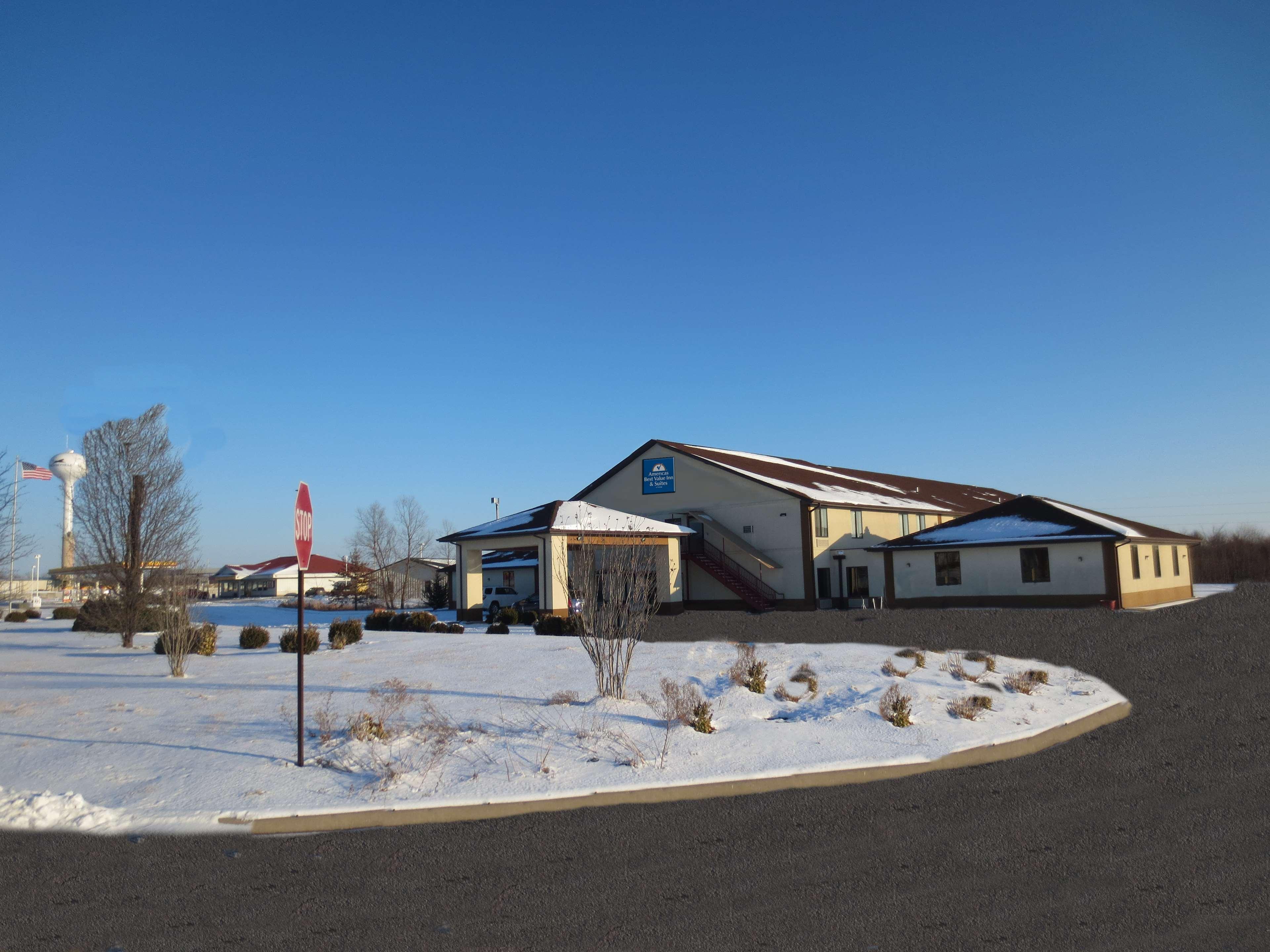 Pinckneyville Inn And Suites Екстер'єр фото