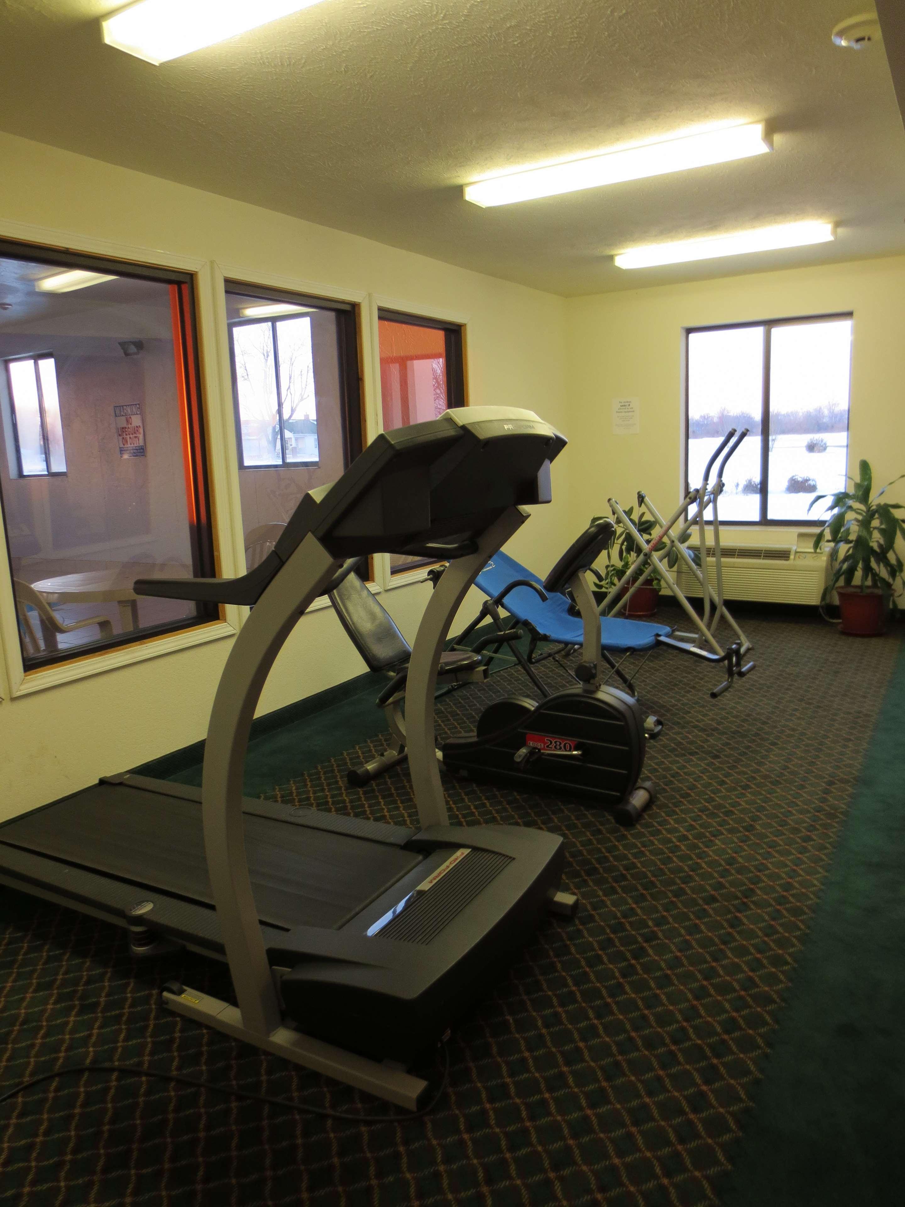 Pinckneyville Inn And Suites Екстер'єр фото