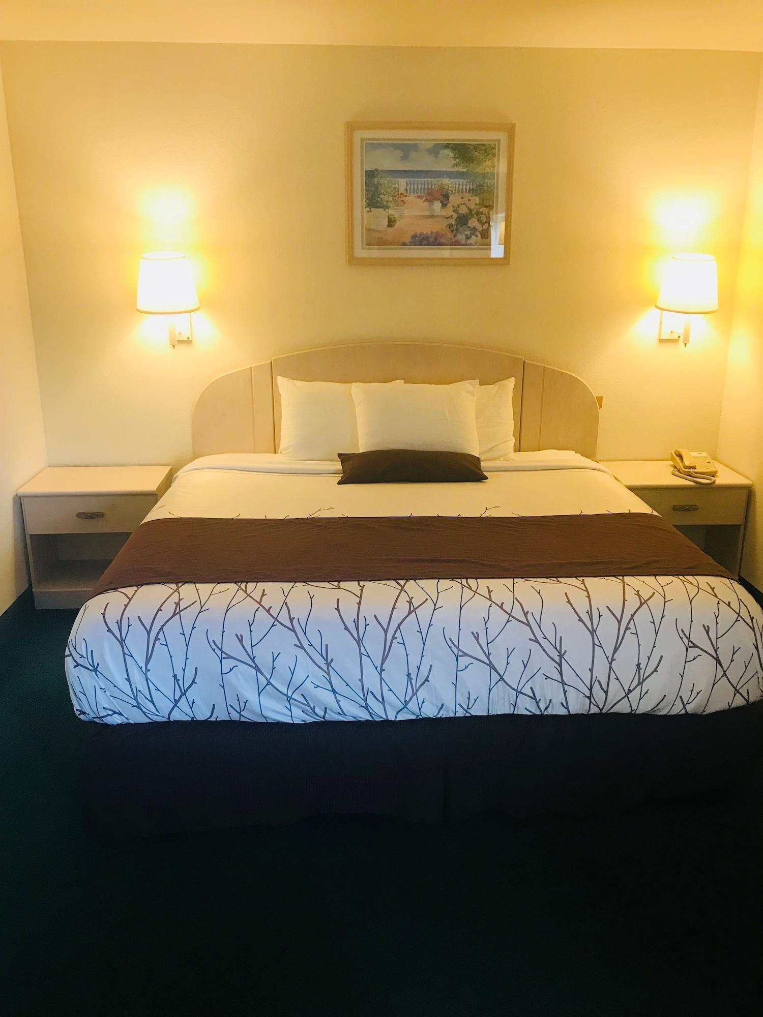 Pinckneyville Inn And Suites Екстер'єр фото