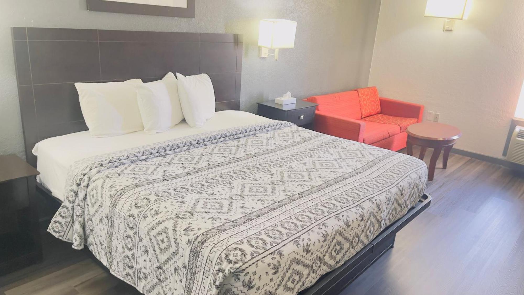 Pinckneyville Inn And Suites Екстер'єр фото